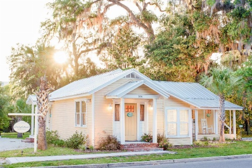 Sweetwater Branch Inn Bed And Breakfast image 6